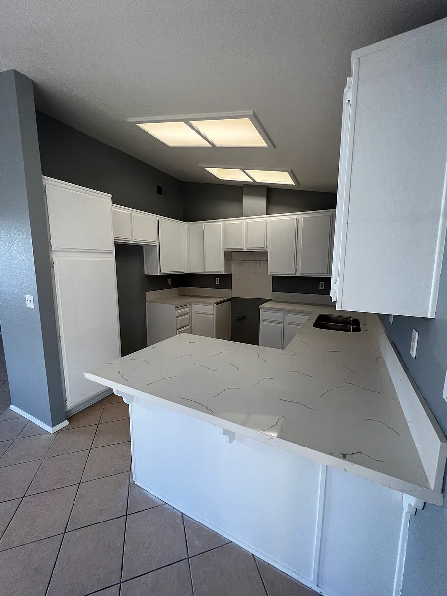 Building Photo - 37738 Avenida De Casas