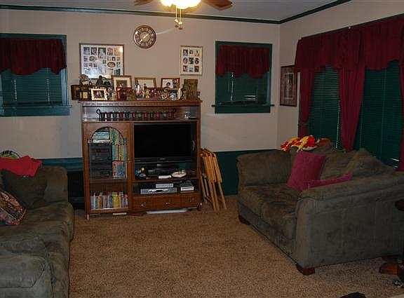 2nd image of 204 E 19th Ave