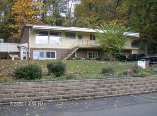 4 Hemlock Dr, Lock Haven, PA 17745
