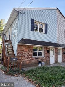 202 Robbins St, Philadelphia, PA, 19111