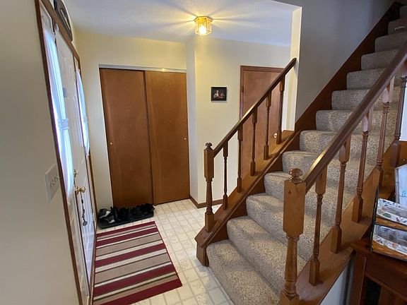 3rd image of 3563 Gary Dr