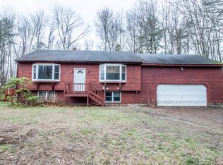 14 Dundee Cir, Buxton, ME 04093