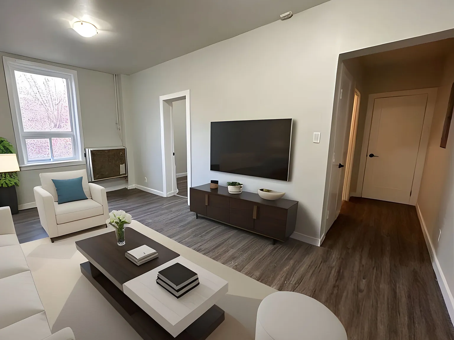2 bed, $1,395 — Photo 1