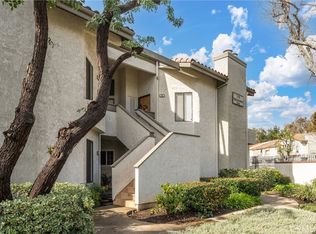 2 Town And Country Rd #216, Pomona, CA 91766