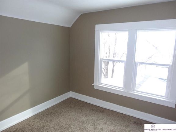 3rd image of 3536 Avenue A