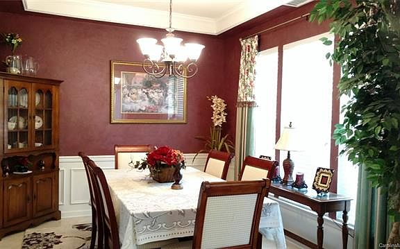 5th image of 7127 Whistler Way