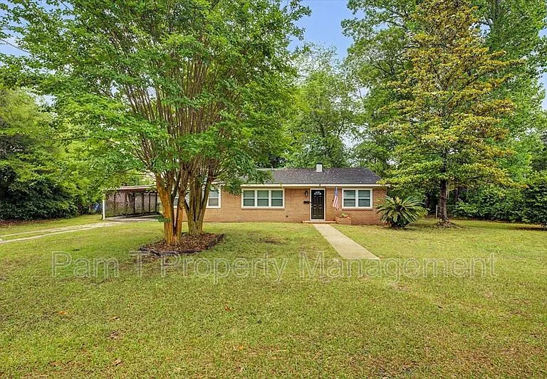 3712 Oakland Ct — Photo 1
