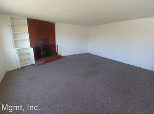 2550 Hayes Dr, La Verne, CA 91750