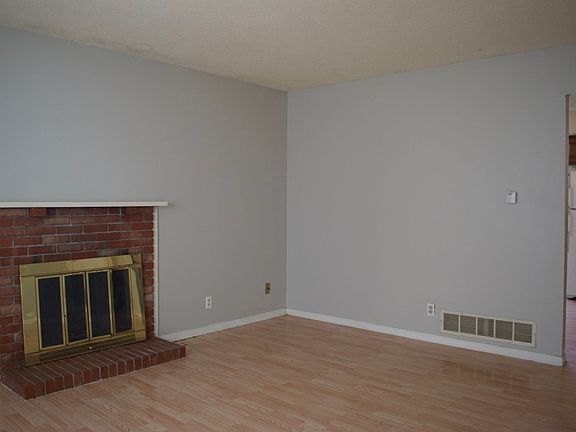 2nd image of 1111 Callie Dr