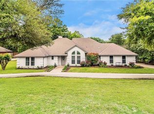 123 Lakeview Dr, Aledo, TX 76008