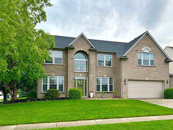 2nd image of 1454 Woodfield Dr