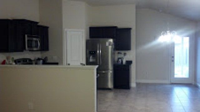 2nd image of 9607 Holiday Dr