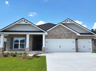 8598 Bluebell St, Milton, FL 32583