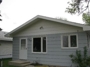 106 S Montana St, Conrad, MT 59425
