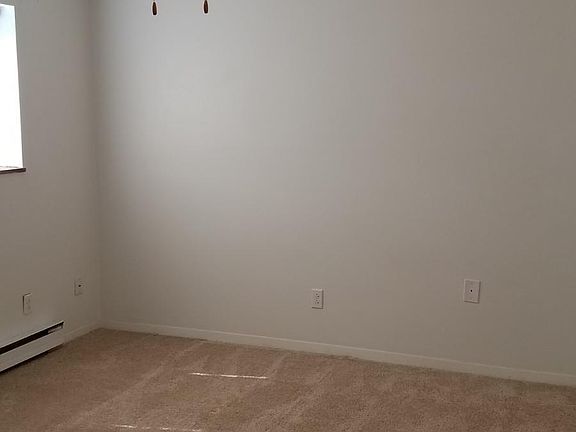 3rd image of 1607 W Dupont Ave APT 14