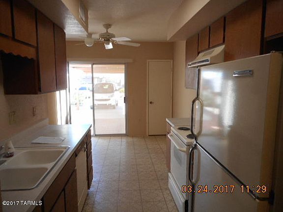 5th image of 419 N Calle De Las Profetas