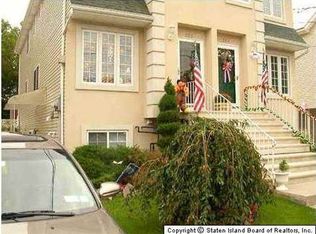 282 Wilson Ave, Staten Island, NY 10308