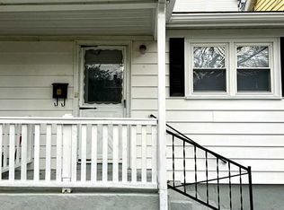 41 Jackson St, Woonsocket, RI 02895