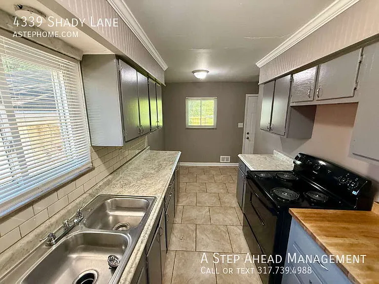 4339 Shady Ln — Photo 8