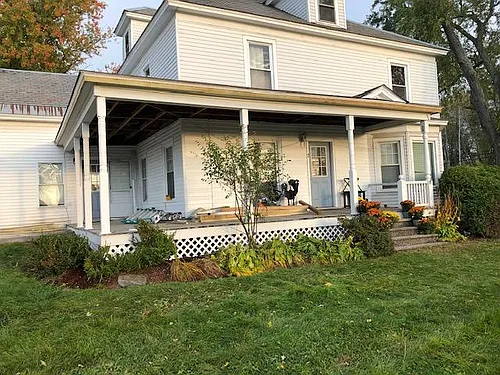 1169 Essex Rd #2 Photo 1