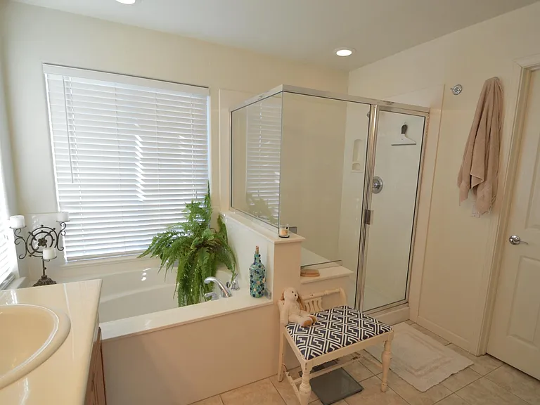237 Blackstone Cmn — Photo 11