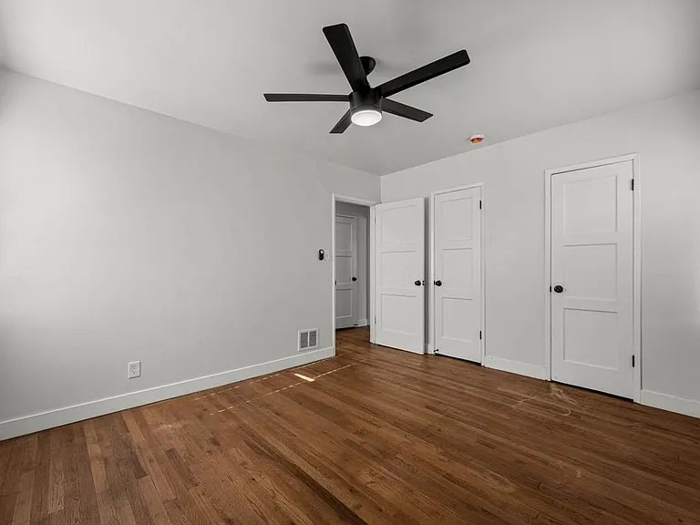 4320 Santa Rosalia Dr #AA — Photo 13