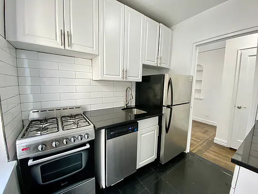 Rented by Compass | media 1