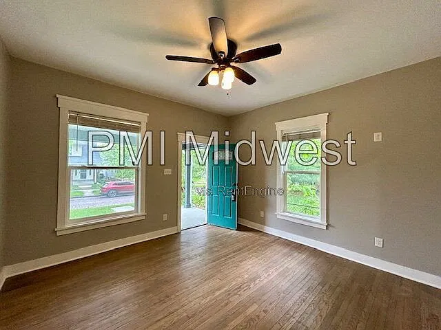 2 bed, 1.5 bath, 1048 sqft, $1,350 — Photo 4