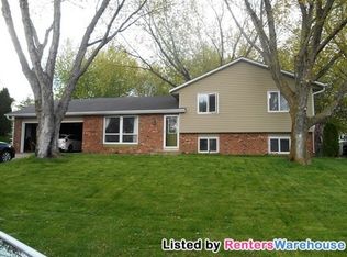 7087 Innsdale Ave S, Cottage Grove, MN 55016