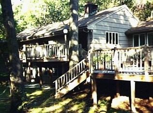 411 Rock Ridge Rd, Fairfield, CT 06430