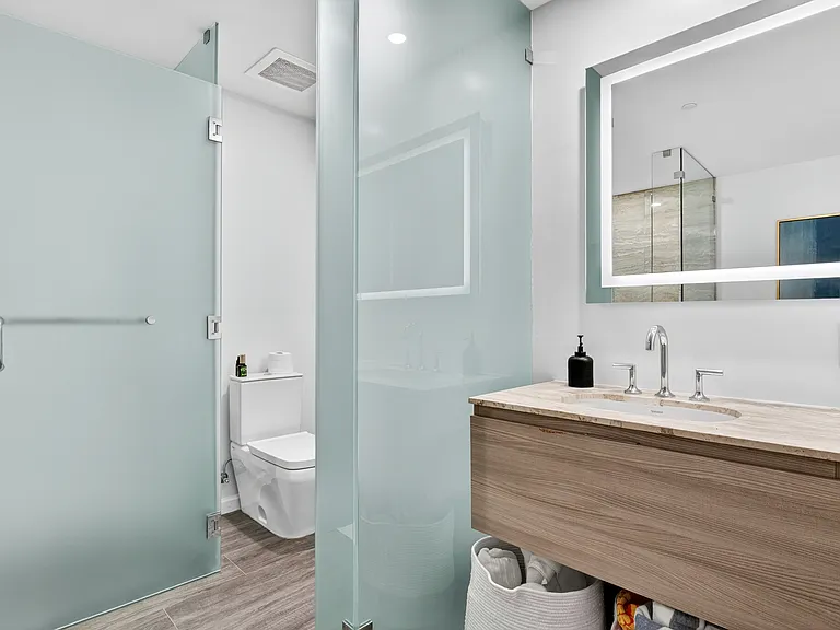 2900 NE 7th Ave #1908 — Photo 11