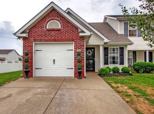 1029 Stonemark Trl, La Vergne, TN 37086
