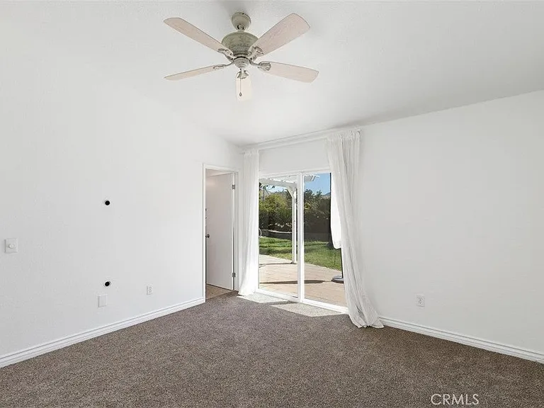 185 Cheshire Ln — Photo 16