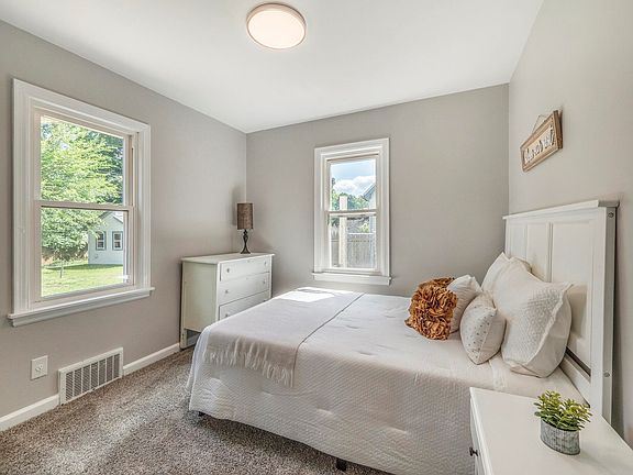 3rd image of 503 Herrick Park Dr
