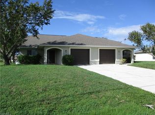 511/513 SE 4th Ter, Cape Coral, FL 33990