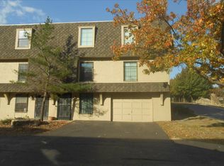 25 W Bannister Rd, Kansas City, MO 64114