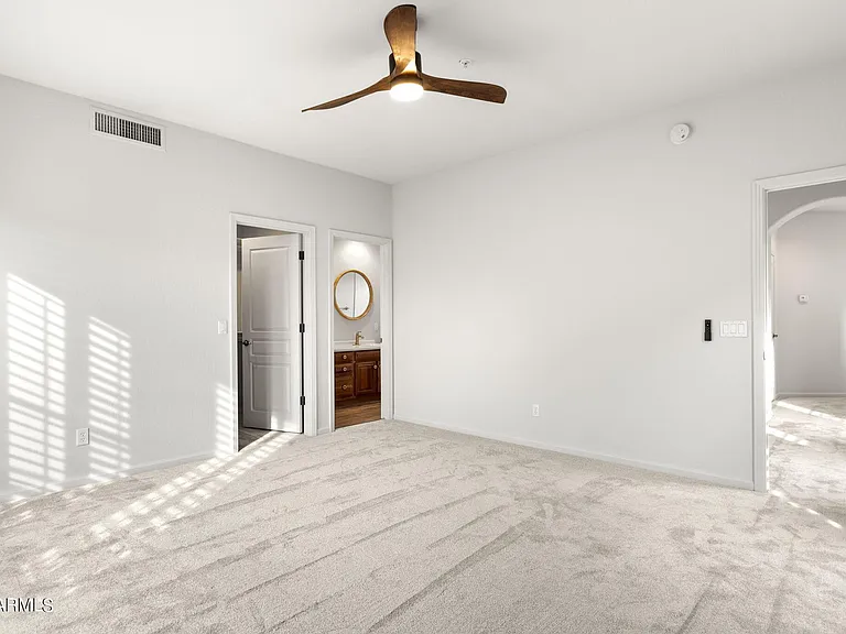 20802 Grayhawk Dr #1002 — Photo 32