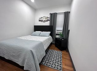 1121 E 222nd St, Bronx, NY 10469