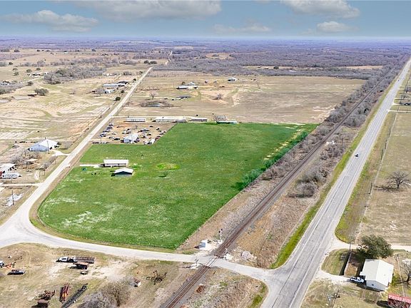 3rd image of 2850 Woodrow Center Rd