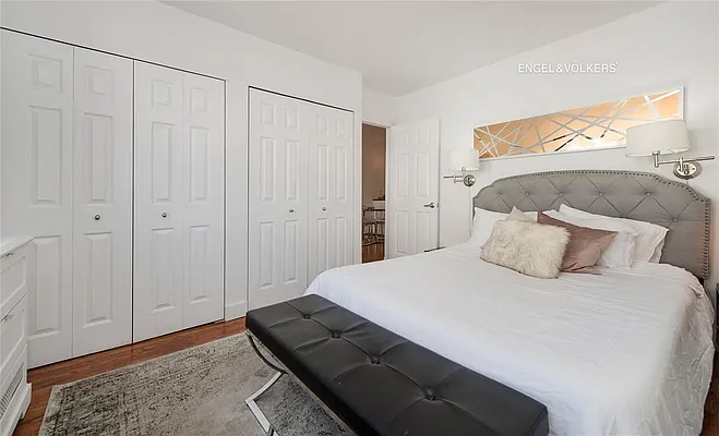 Sold by Engel & Völkers New York City | media 4