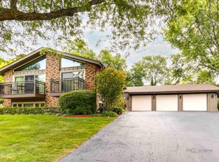 2109 Valley Lo Ln, Glenview, IL 60025