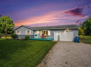 47575 County Road 665, Paw Paw, MI 49079