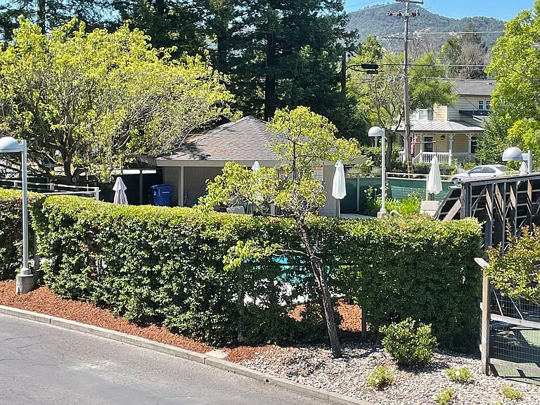 1988 Yountville Cross Rd — Photo 2