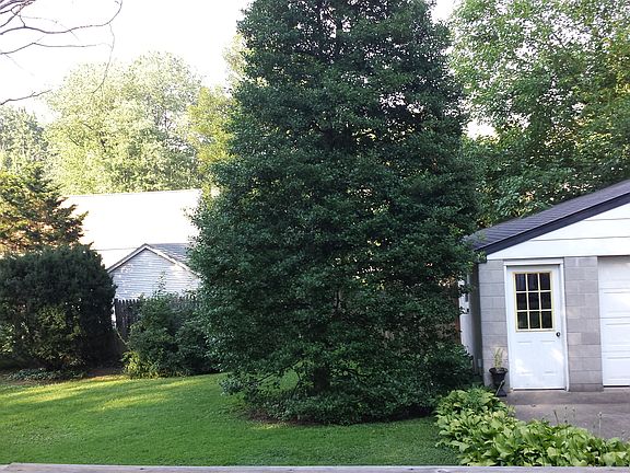 5th image of 2635 Landor Ave