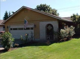 1965 SE Woodmill Ct, McMinnville, OR 97128