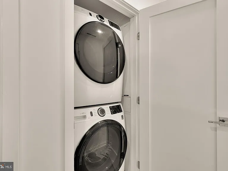 37 L St SE #507 — Photo 8