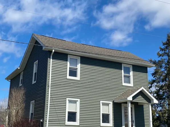 718 Middle Rd, Jersey Shore, PA 17740