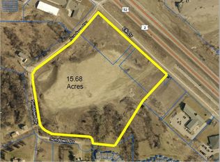 2715 Elk Dr, Minot, ND 58701