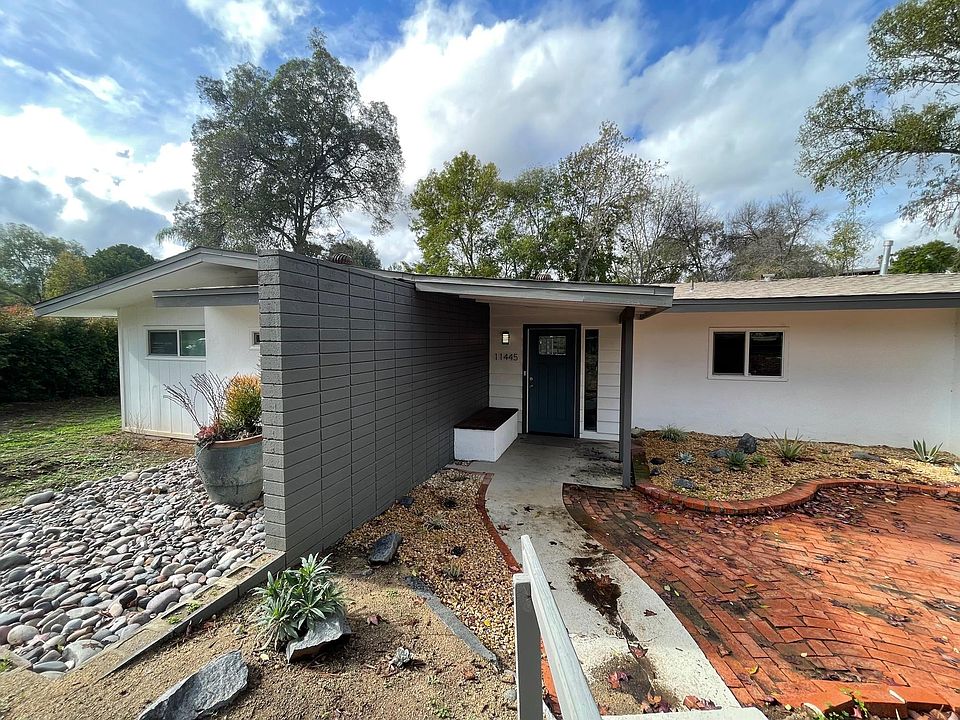 1st image of 11445 Lorena Ln