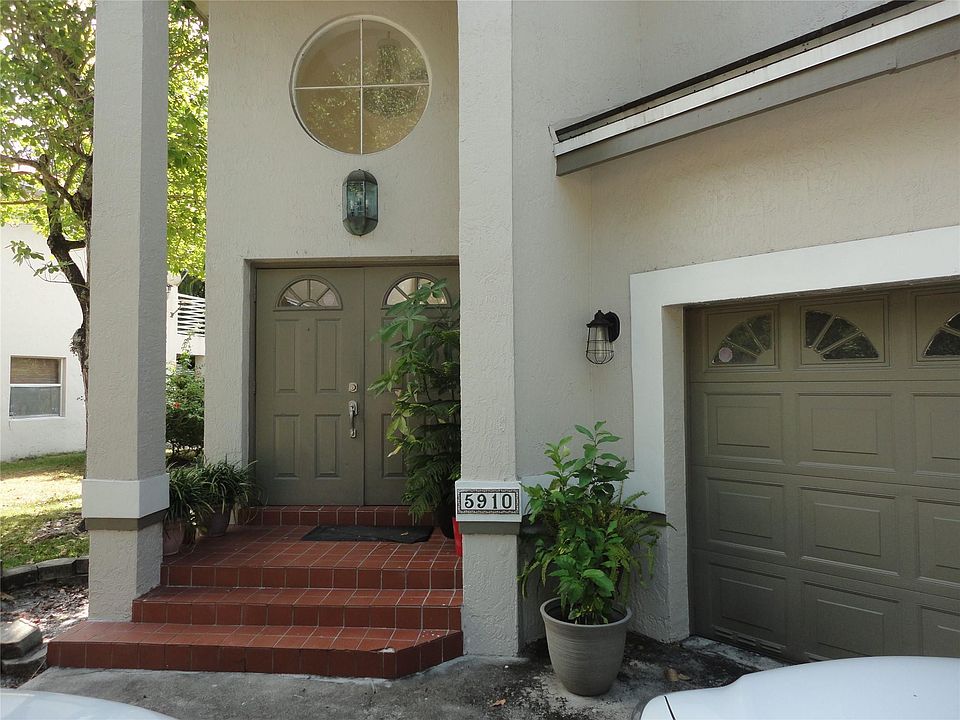 1st image of 5910 NW 59th Avenue